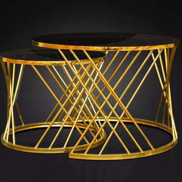 طاولات معدنية متعددة الاغراض